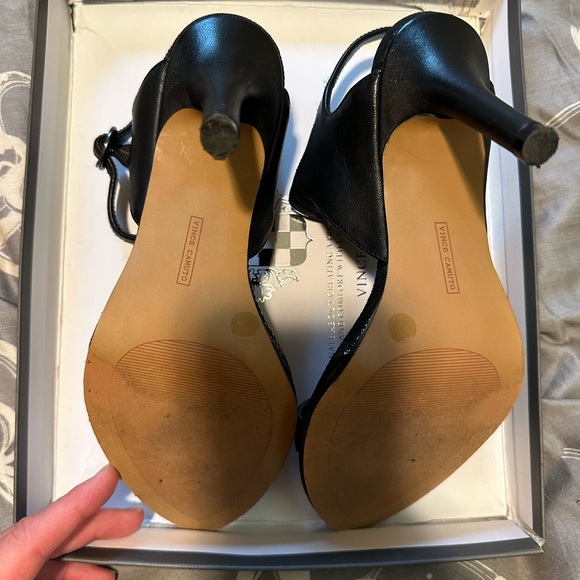 Vince Camuto heeled sandals size 7 - Picture 6 of 6